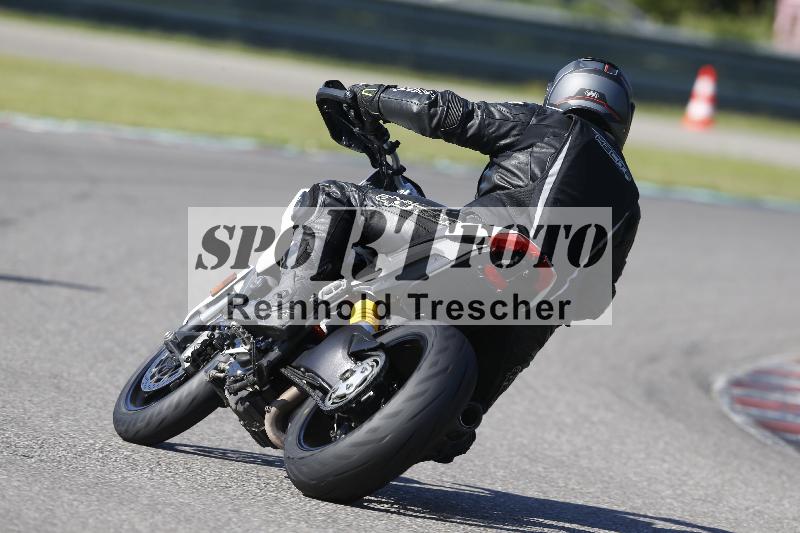 /Archiv-2024/56 10.08.2024 Plüss Moto Sport ADR/Freies Fahren/007